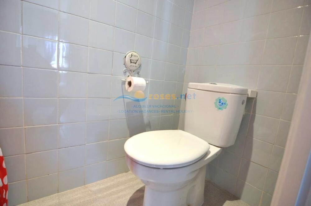 107369 RHC - 3603 Apartment Roses 107369 RHC - 3603 Apartment Roses