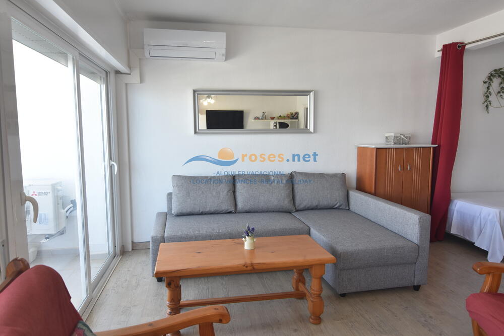 107369 RHC - 3603 Apartment Roses 107369 RHC - 3603 Apartment Roses