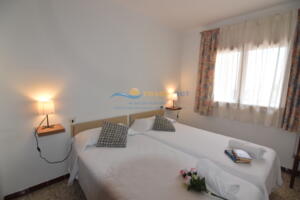 65896 ROSES II - 2-4 Appartement  Roses