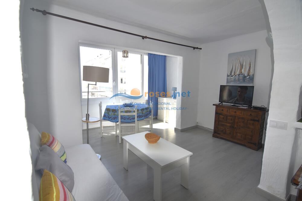 320236 STUDIO 42 - 5D Apartment  Roses