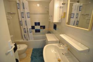 281886 EMPURIABRAVA - VALIRA Apartment  Roses