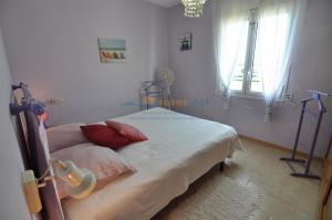 281886 EMPURIABRAVA - VALIRA Apartment  Roses