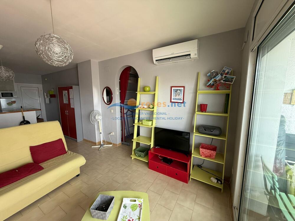 281886 EMPURIABRAVA - VALIRA Apartment  Empuriabrava