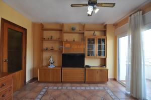 335088 IB RHC GA - 3409 Apartamento  Roses