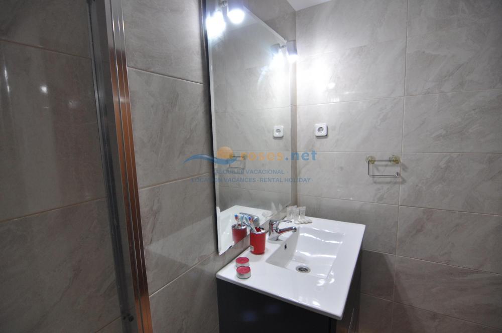 335088 IB RHC GA - 3409 Apartamento Roses 335088 IB RHC GA - 3409 Apartamento Roses