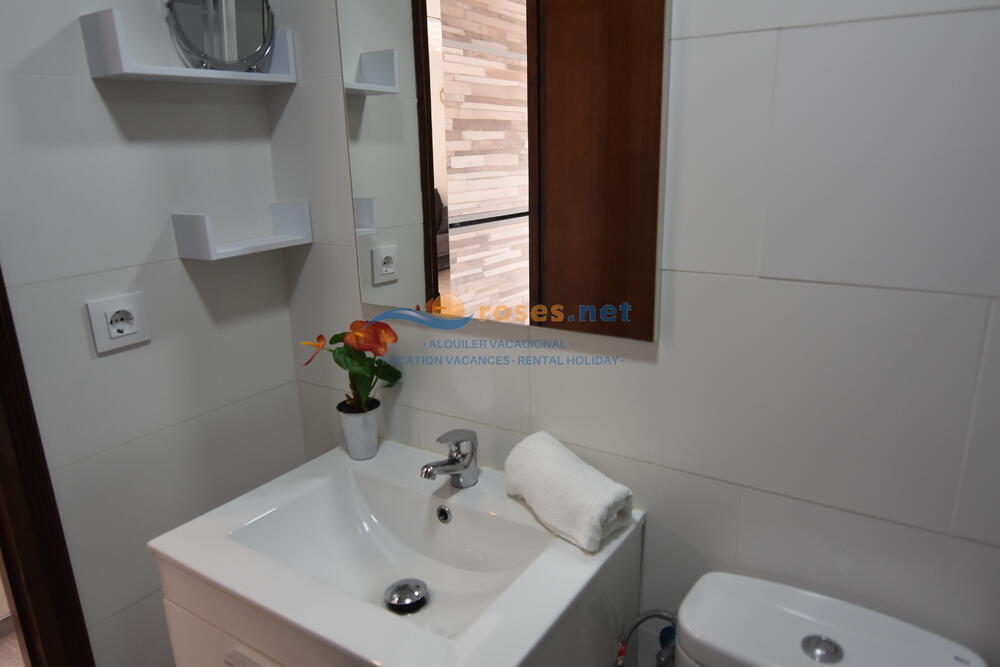 329202 PUERTO SIMONA 1-9 Studio-Apartment Roses 329202 PUERTO SIMONA 1-9 Studio-Apartment Roses