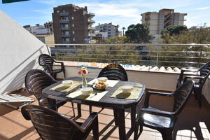 329202 PUERTO SIMONA 1-9 Studio-Apartment  Roses