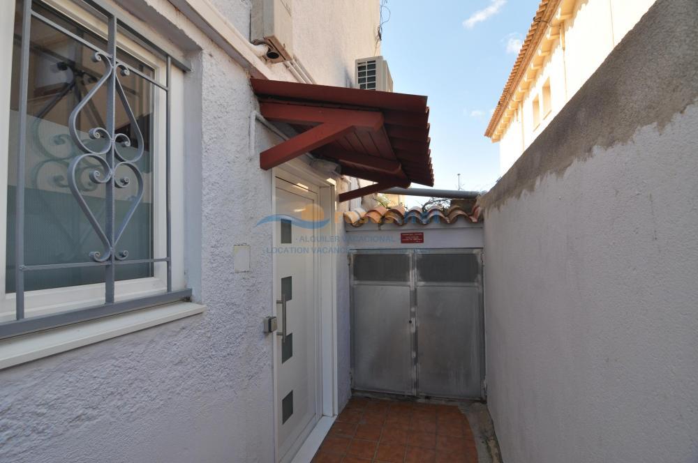 354358 RODOREDA Apartment  Roses