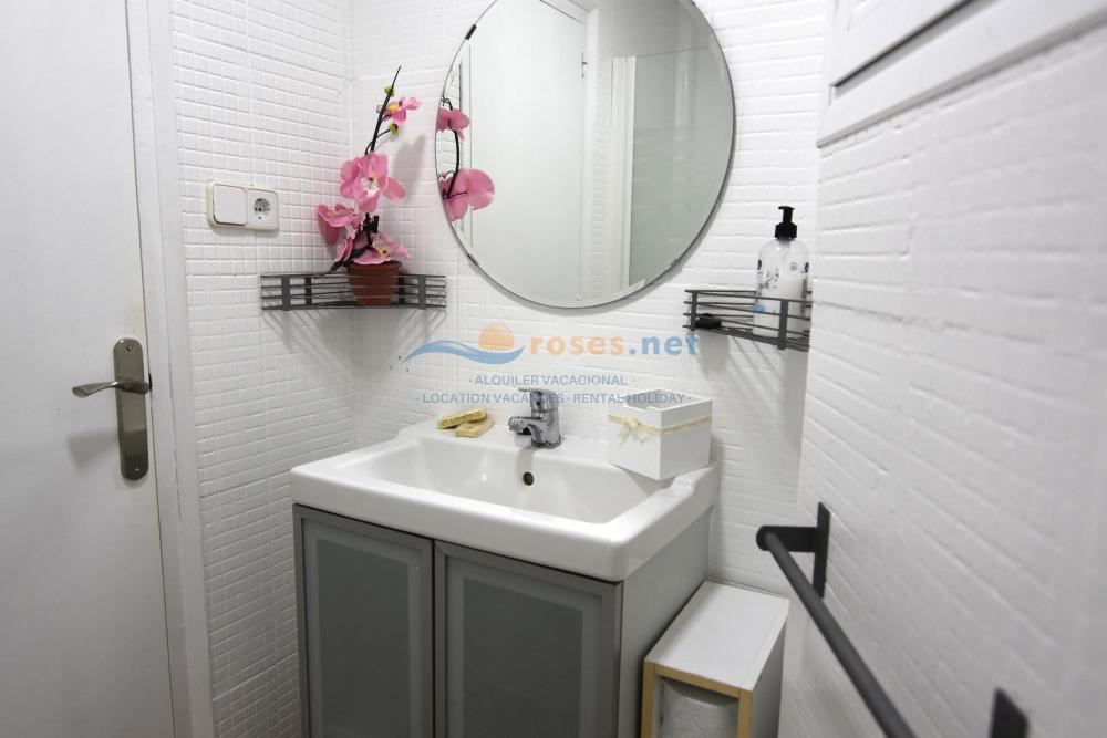 354358 MERCE RODOREDA - PUERTO ROSES Apartment  Roses
