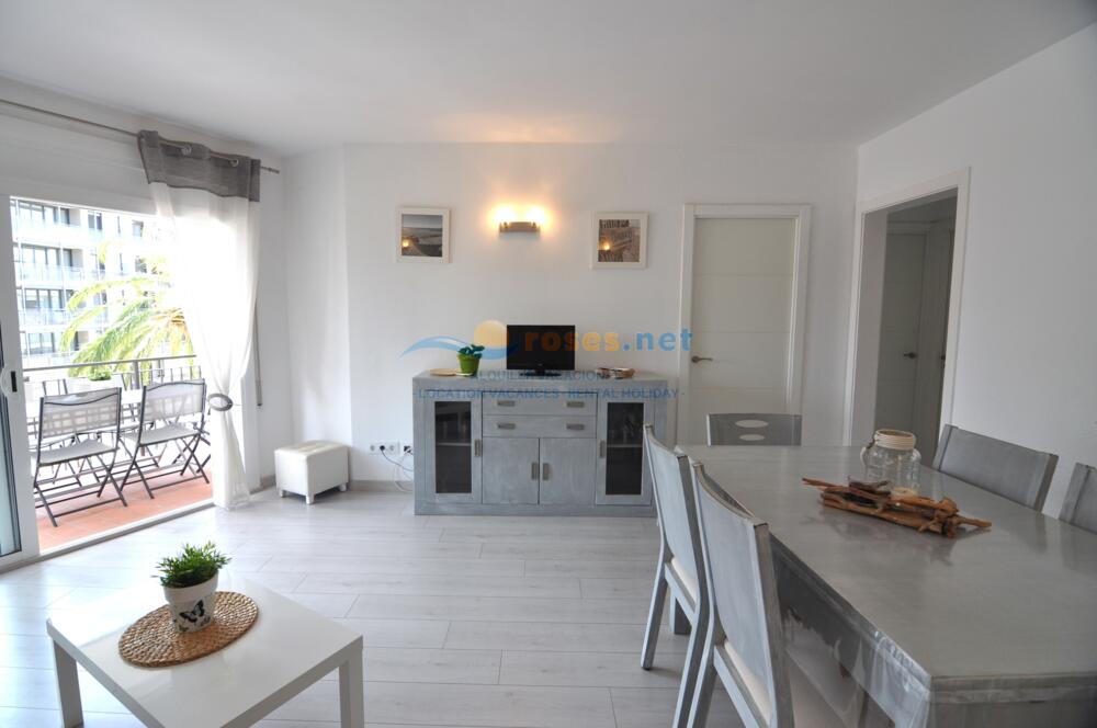 8 SANDRA I 3C IB GA Apartment Roses 8 SANDRA I 3C IB GA Apartment Roses