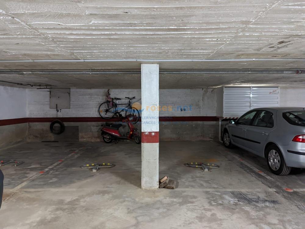 000029 IB PARKING MARENOSTRUM 29 Parkplatz ROSES 000029 IB PARKING MARENOSTRUM 29 Parkplatz ROSES