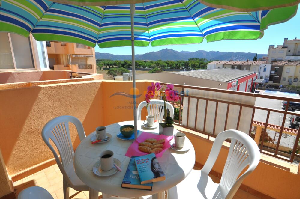 16 OLYMPE STUDIO -2-3 Studio Costa Brava Roses 16 OLYMPE STUDIO -2-3 Studio Costa Brava Roses