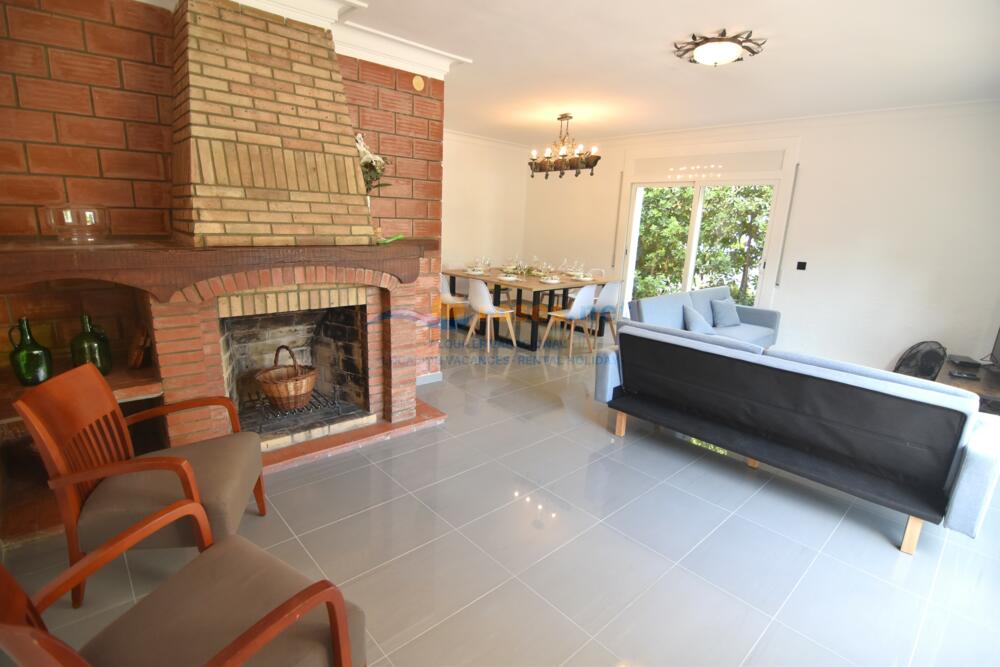 152970 MT - CASA CAN CARLES Einzelhaus / Villa Roses 152970 MT - CASA CAN CARLES Einzelhaus / Villa Roses