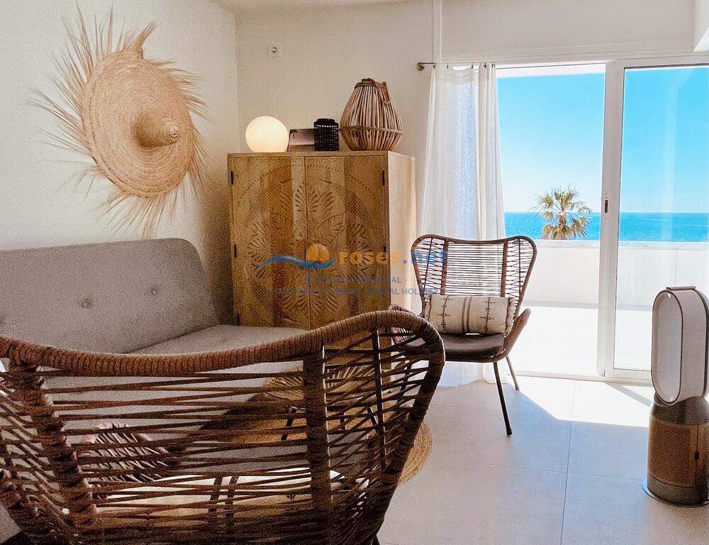 328648 RHC - 1208 Studio-Apartment Roses 328648 RHC - 1208 Studio-Apartment Roses