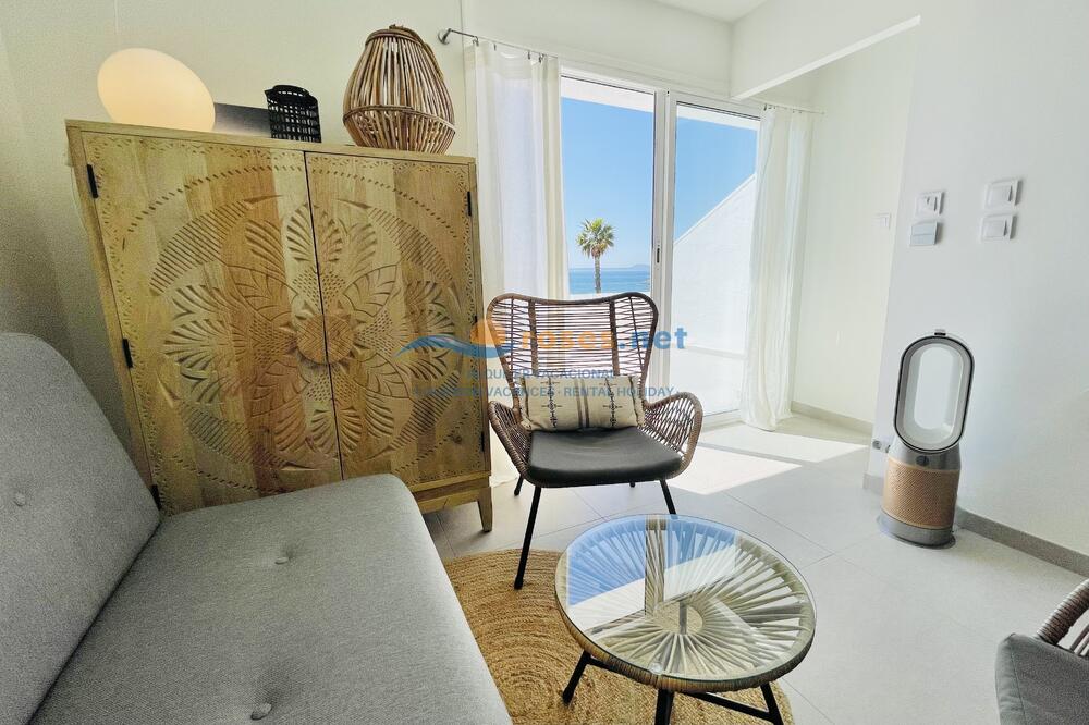 328648 RHC - 1208 Studio-Apartment Roses 328648 RHC - 1208 Studio-Apartment Roses