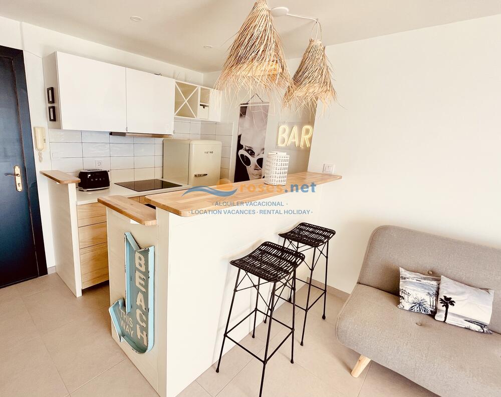 328648 RHC - 1208 Studio-Apartment Roses 328648 RHC - 1208 Studio-Apartment Roses