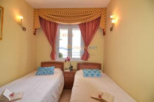 320321 THALASSA Apartament  Roses