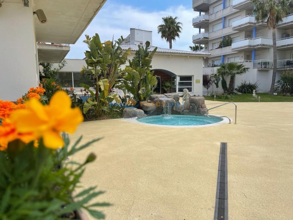 328939 PORT CANIGO III 220 Apartment Roses 328939 PORT CANIGO III 220 Apartment Roses