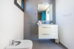 230400 ALMADRAVA VISTA MAR PISCINA - CR - CASA 3 Detached house / Villa  Roses