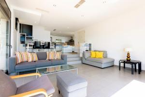 230400 ALMADRAVA VISTA MAR PISCINA - CR - CASA 3 Detached house / Villa  Roses