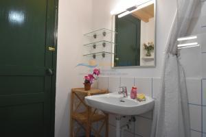 320340 SANT SEBASTIA - CR Apartment  Roses