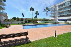 101256 1H - PRI - TIPOA - 423 PORTOMAR PLUS Appartement  Roses