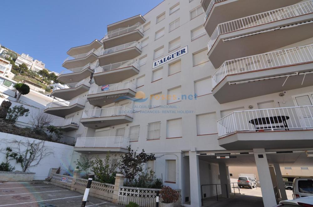 110820 ALGUER Apartment Roses 110820 ALGUER Apartment Roses