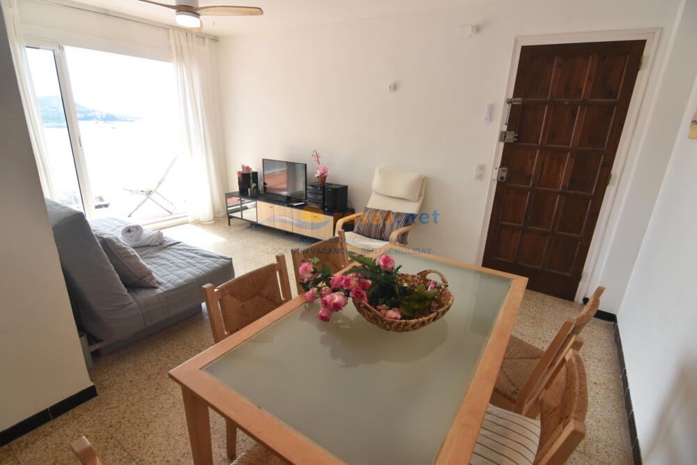 110820 ALGUER Apartment Roses 110820 ALGUER Apartment Roses