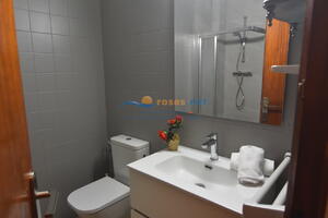 000026 CASTELL TRINITAT Apartamento  Roses