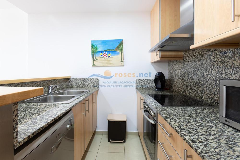 100128 MILENI BAJO VISTA MAR Apartment Roses 100128 MILENI BAJO VISTA MAR Apartment Roses