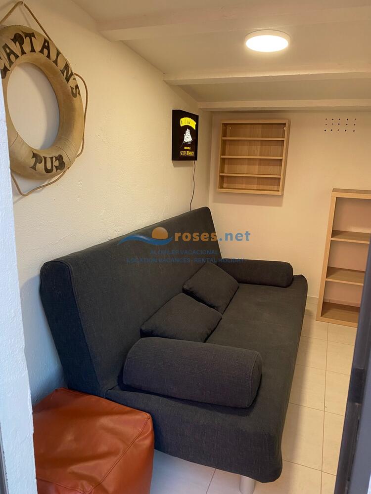 152960 LACUANA Apartment  Roses