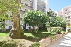 141370 LA SOLANA 2-68 Apartment  Roses