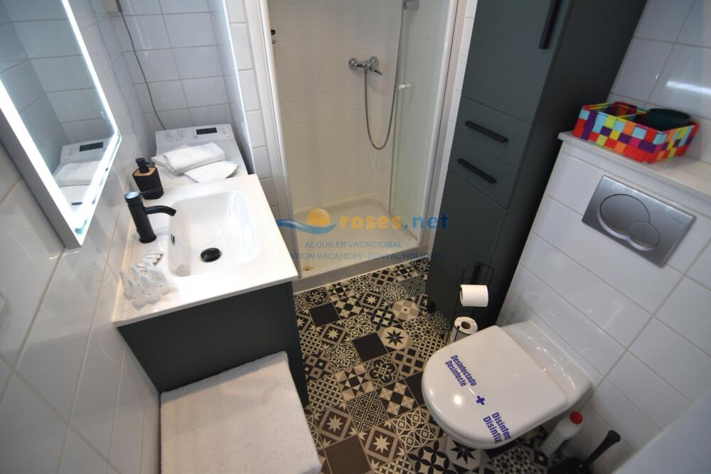 141370 LA SOLANA 2-68 Apartment Roses 141370 LA SOLANA 2-68 Apartment Roses