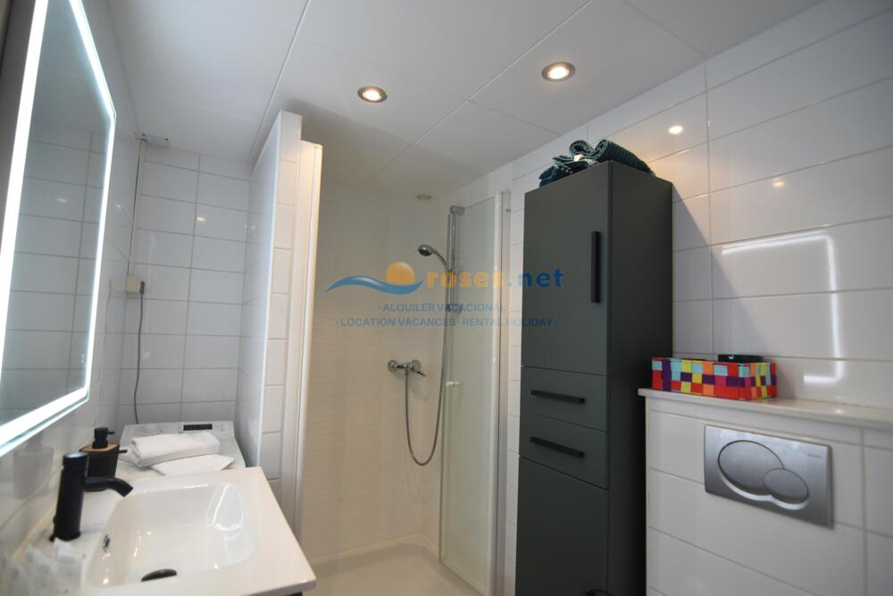 141370 LA SOLANA 2-68 Apartment Roses 141370 LA SOLANA 2-68 Apartment Roses