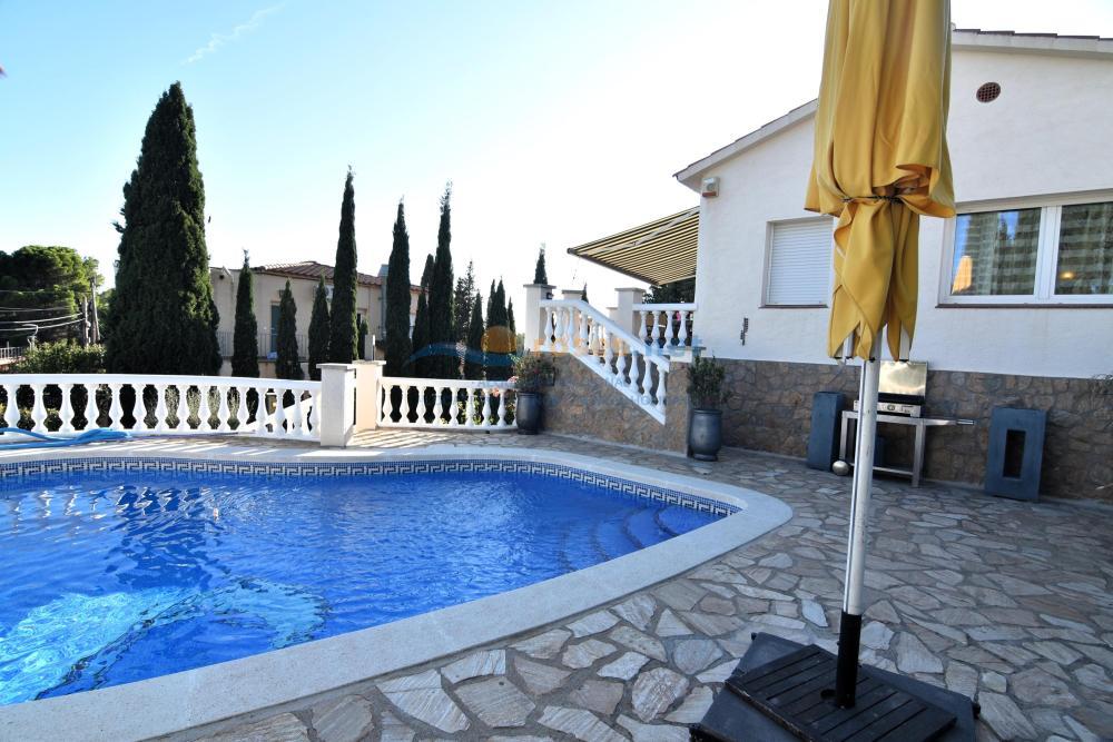 152990 CASA MORERE Einzelhaus / Villa Roses 152990 CASA MORERE Einzelhaus / Villa Roses