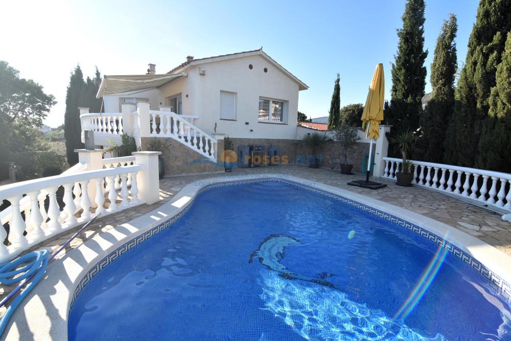152990 CASA MORERE Einzelhaus / Villa Roses 152990 CASA MORERE Einzelhaus / Villa Roses