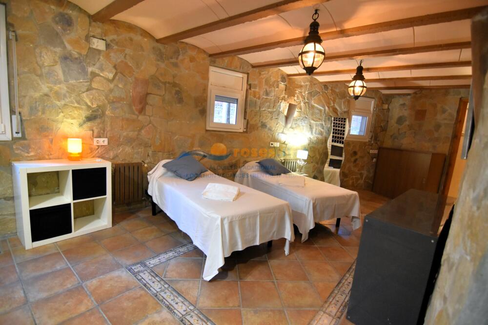 152990 CASA MORERE Einzelhaus / Villa Roses 152990 CASA MORERE Einzelhaus / Villa Roses