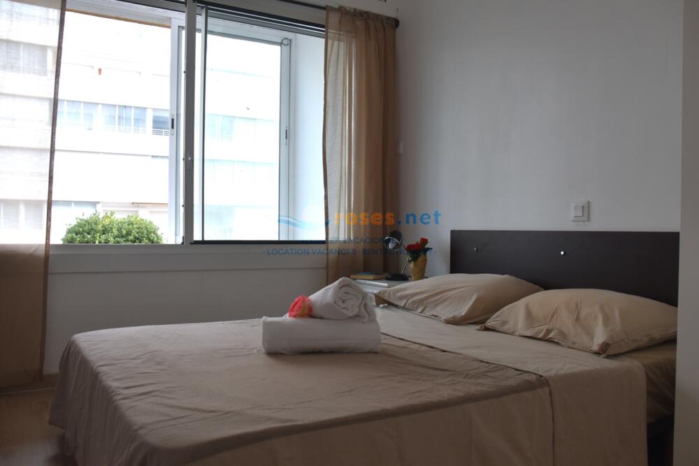 328908 RHC - 2113 Apartment Roses 328908 RHC - 2113 Apartment Roses