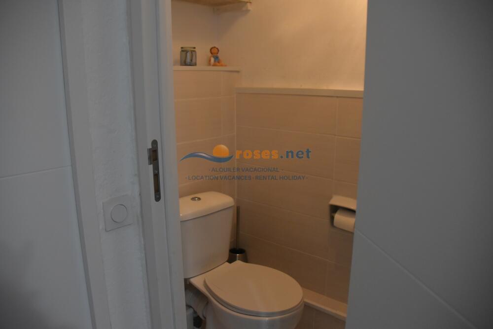 328908 RHC - 2113 Apartment Roses 328908 RHC - 2113 Apartment Roses