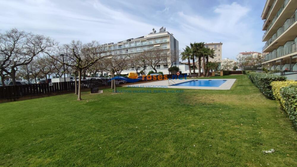 100128 MILENI BAJO VISTA MAR Apartment Roses 100128 MILENI BAJO VISTA MAR Apartment Roses