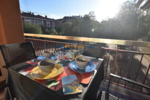 493028 GAUDI Apartamento  Roses