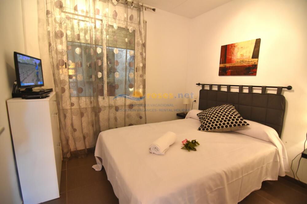 493028 GAUDI Apartamento Roses 493028 GAUDI Apartamento Roses