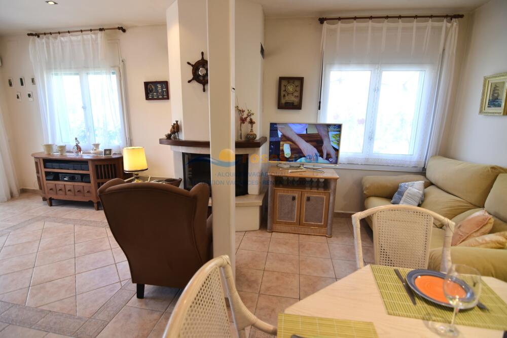 49 CAP LLARG 22 Casa aislada / Villa Santa Margarita Roses 49 CAP LLARG 22 Casa aislada / Villa Santa Margarita Roses