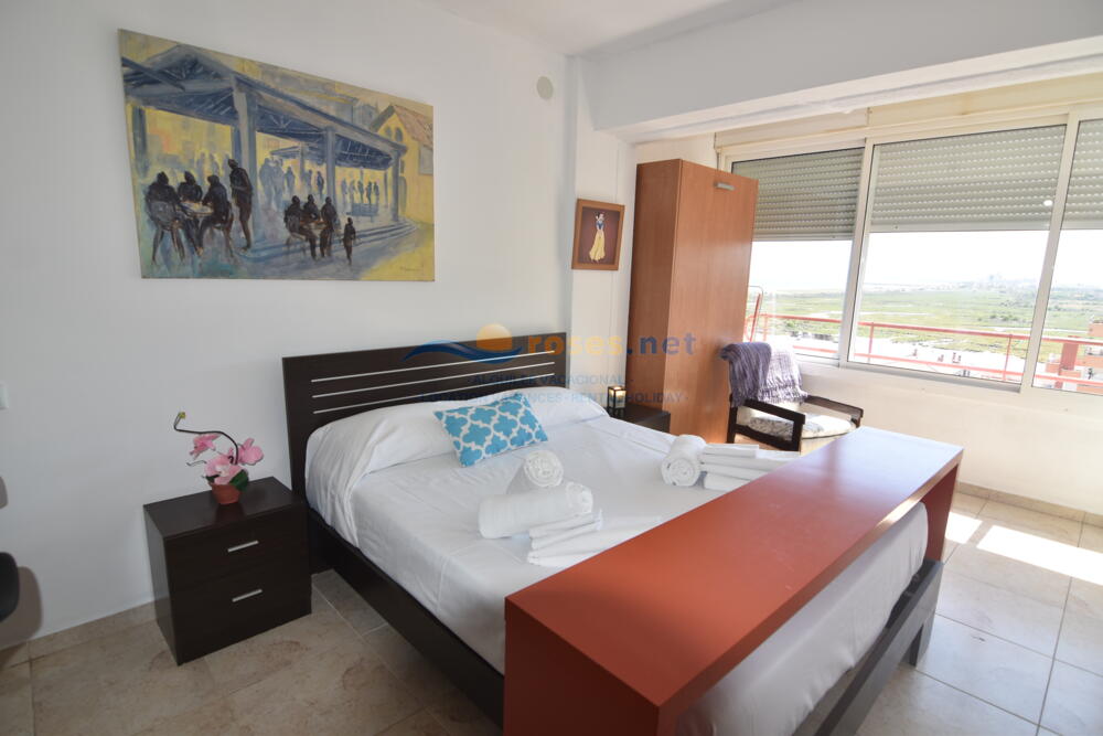 330330 600 TRAMUNTANA - 07-19 Studio-Apartment Roses 330330 600 TRAMUNTANA - 07-19 Studio-Apartment Roses