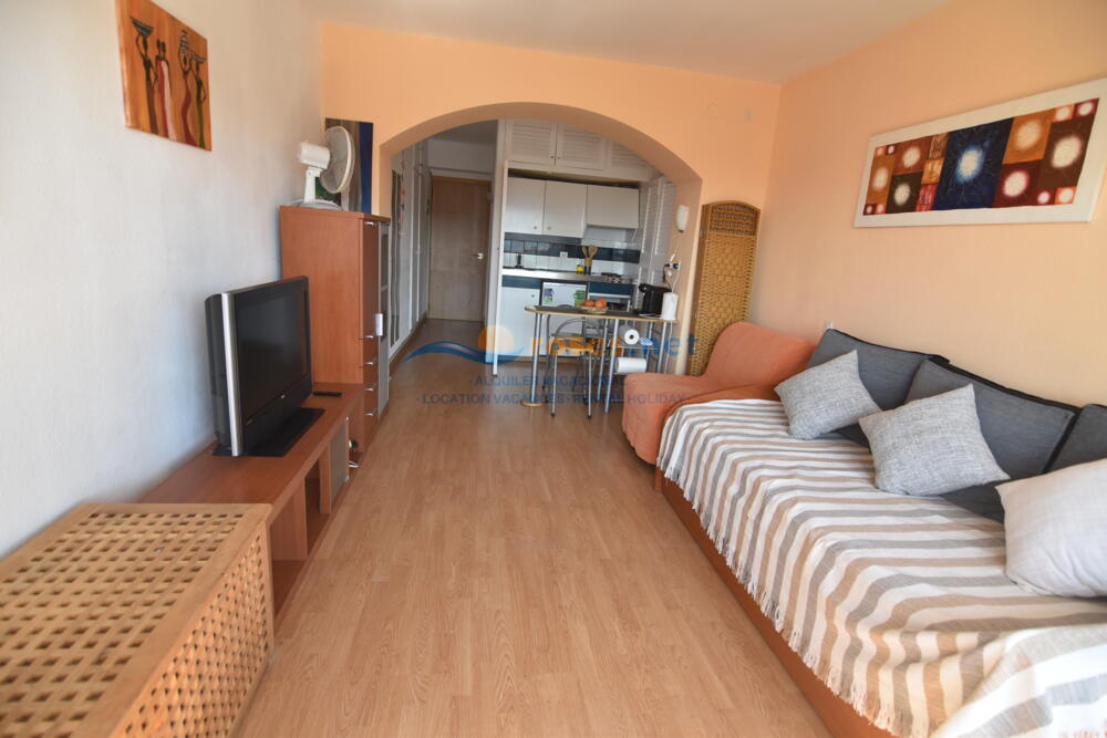 329220 600 LLEVANT - 06-08 Studio-Apartment Roses 329220 600 LLEVANT - 06-08 Studio-Apartment Roses