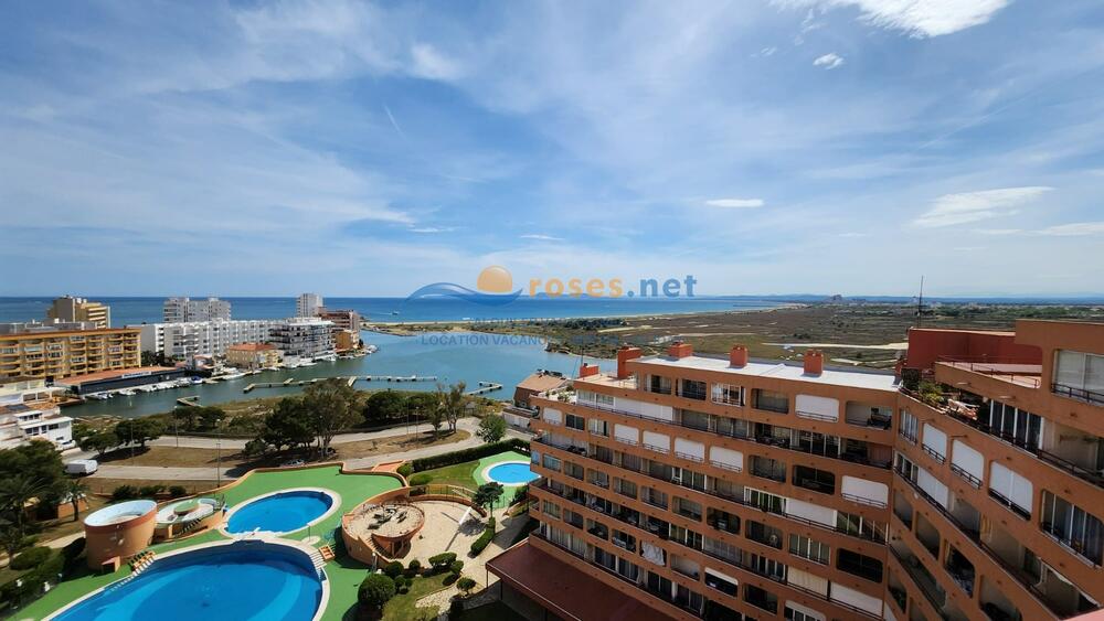 421030 600 TRAMUNTANA - 10-30 - TR42 Studio-Apartment Roses 421030 600 TRAMUNTANA - 10-30 - TR42 Studio-Apartment Roses