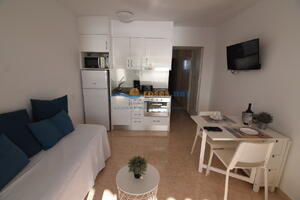421030 600 TRAMUNTANA - 10-30 - TR42  Studio  Roses