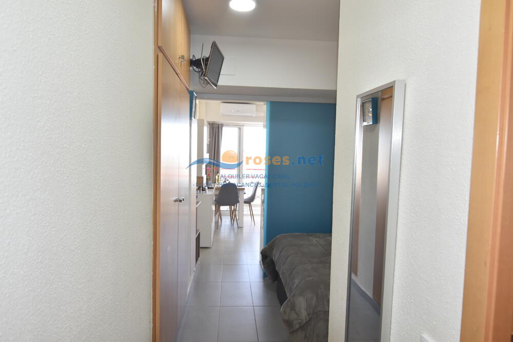 420455 600 GARBI - 04-55 TR42 Apartment Roses 420455 600 GARBI - 04-55 TR42 Apartment Roses