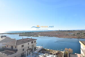 420455 600 GARBI - 04-55 TR42 Apartment  Roses