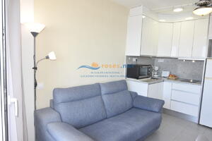420455 600 GARBI - 04-55 TR42 Apartment  Roses